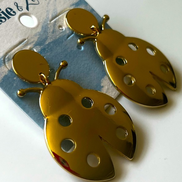 Elsie & Zoey Gold Ladybug Earrings - Picture 4 of 6